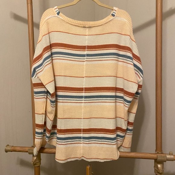 Retro Urban Outfitters Buttoned Knit - Picture 4 of 4